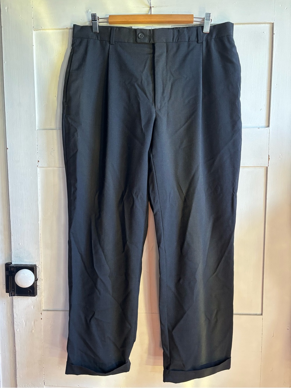 Geoffrey Beene Pleated Black Dress Pants Size 36